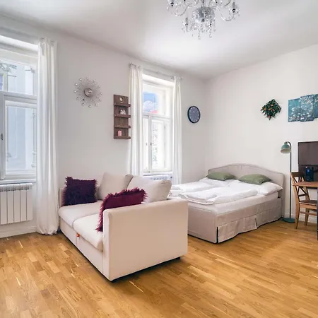 Appartement Comfort In Karlin *
