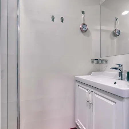Appartement Comfort In Karlin *
