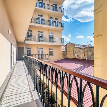 Appartement Comfort In Karlin